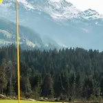 Tirol アパート *