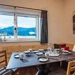 Tirol アパート ヴェステンドルフ